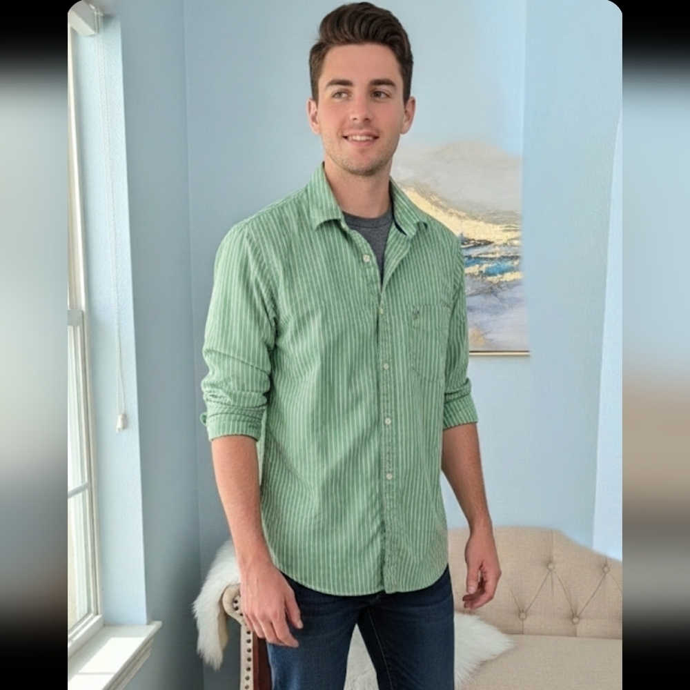 American Eagle Outfitters Green Striped Button Down Shirt Mens XL